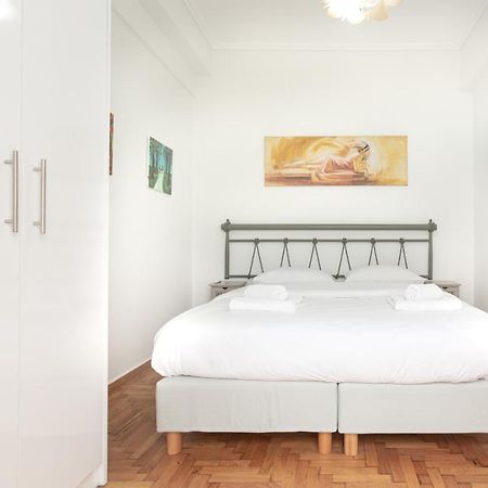 Beautiful And Comfortable Apartment At Marina Zeas Пирей Экстерьер фото