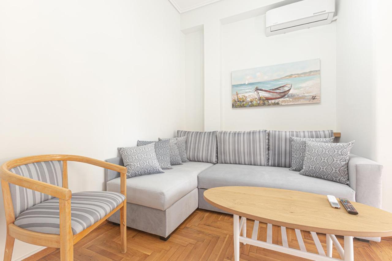 Beautiful And Comfortable Apartment At Marina Zeas Пирей Экстерьер фото